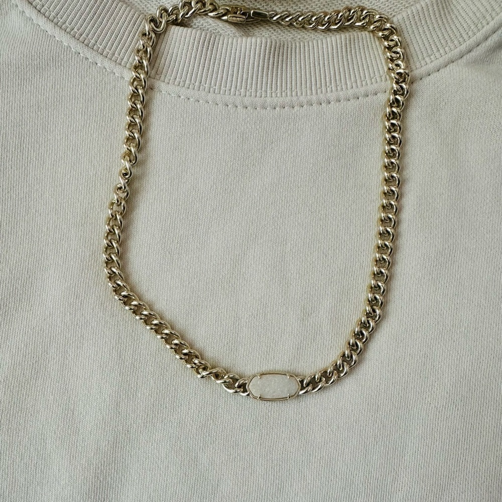 KENDRA SCOTT Elisa Gold Plated NECKLACE with MULTIFACETED Quartz Pendant. - Picture 1 of 7
